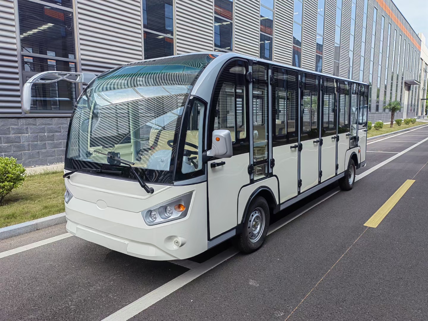 23座电动观光车
