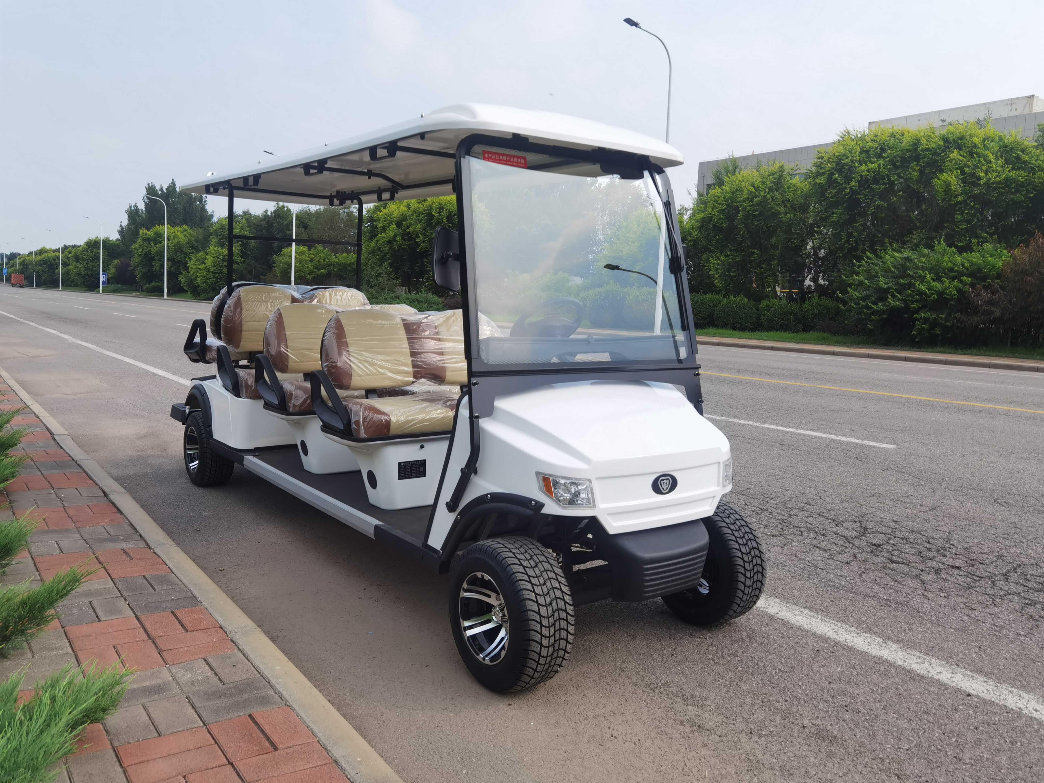 高尔夫球车
