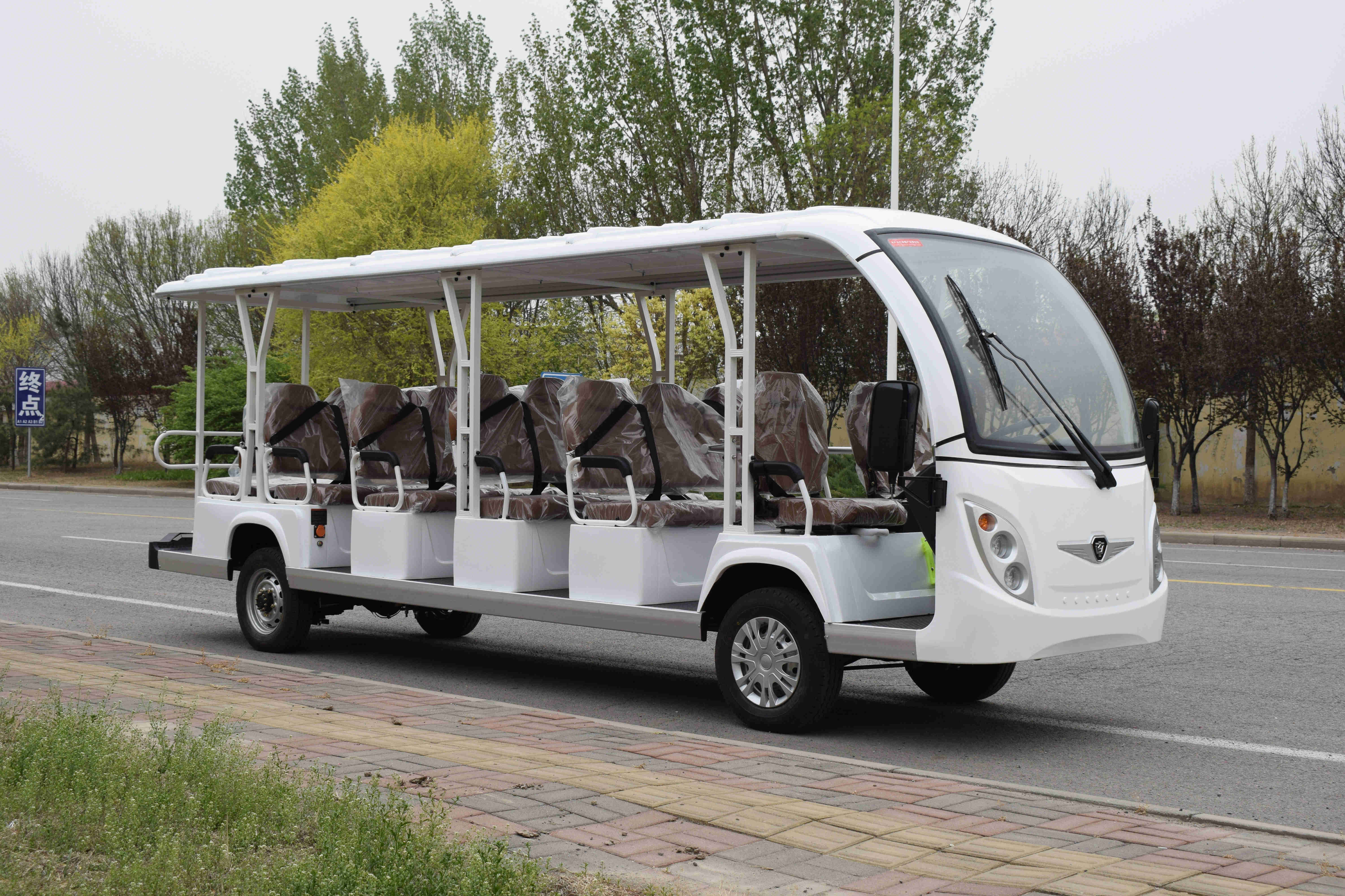 中宜17座观光车